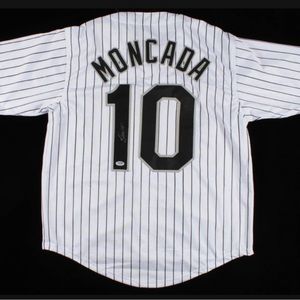 Yoan Moncada signed White Sox jersey